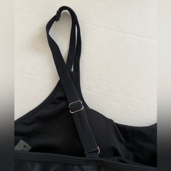 NWOT Med (8-10) Black Blouson Tankini Swimsuit top Adj straps bathing suit - Picture 6 of 8